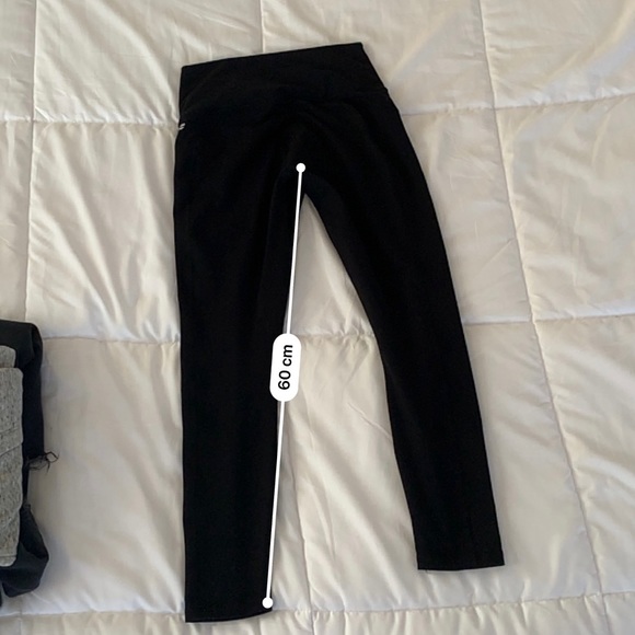 Black Fabletics leggings - Picture 7 of 7